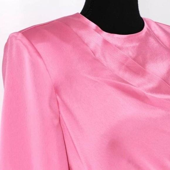 Cinq à Sept Barbie Pink Natalia Smooth Satin Long Sleeve Dress - Picture 4 of 16